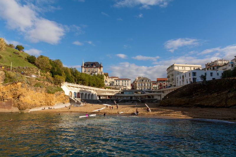 Enjoy a stay in Biarritz near the Port Vieux Beach