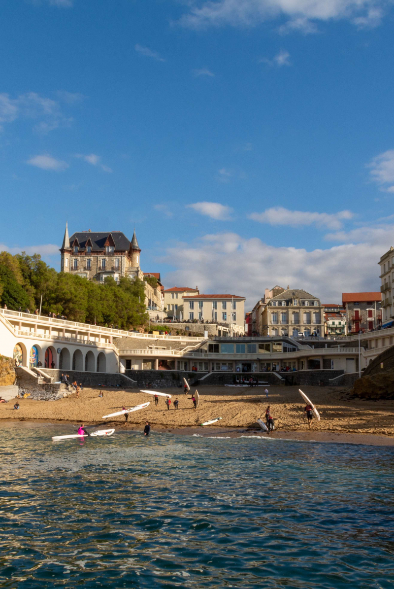 Disfruta de una estancia en un hotel en Biarritz cerca de la playa de Port Vieux